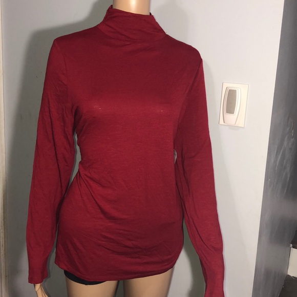 Blouses - Picture 2 of 2